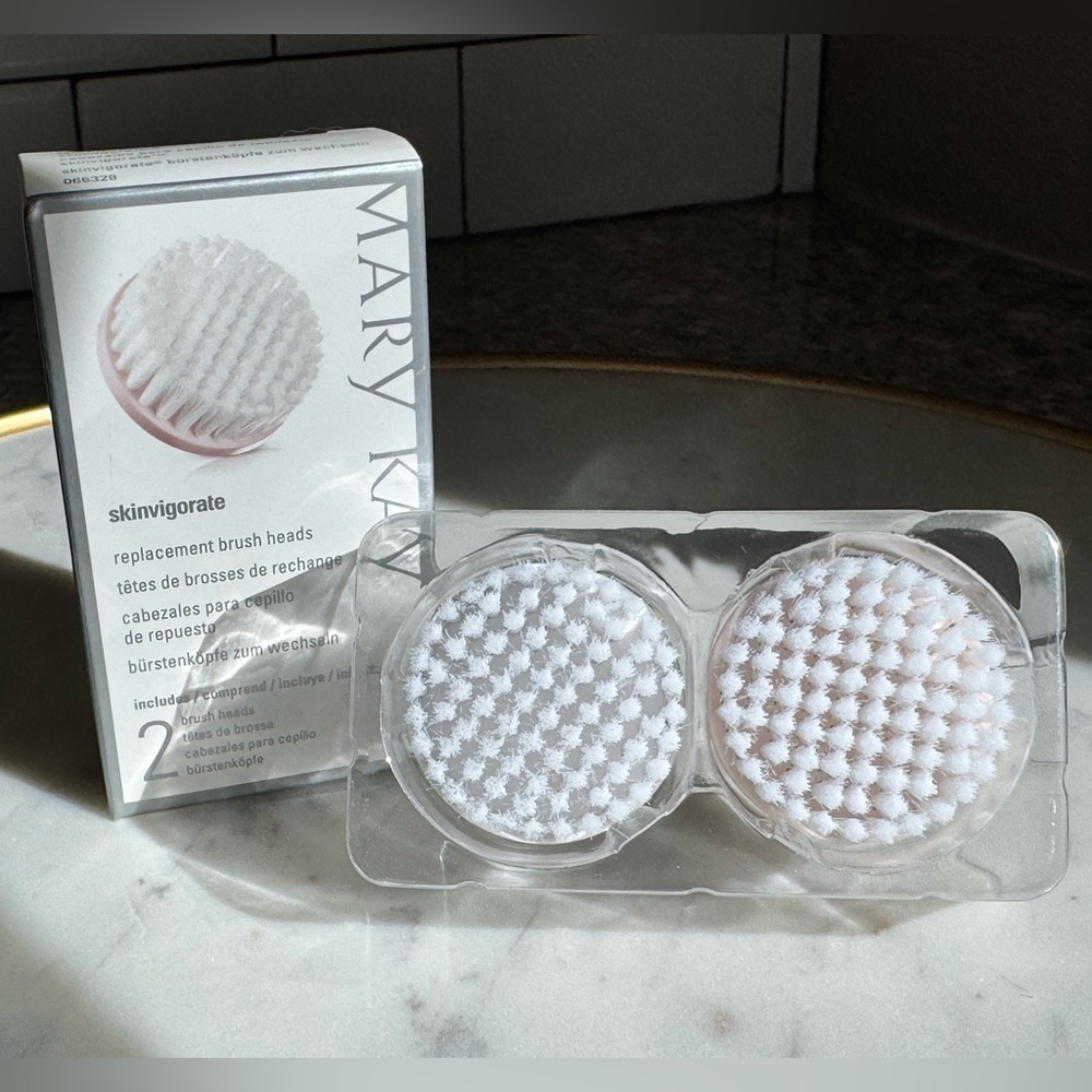 Mary Kay Skinvigorate Replacement Brush Heads - White (2 Pack)